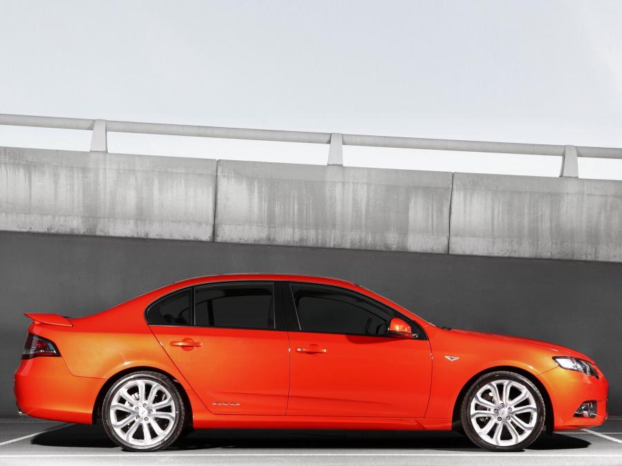  Ford Falcon XR6 Turbo 2011 года  (фото 10 из 10)